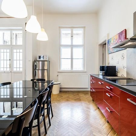 Berta - 4 Bedrooms, 3 Baths ブダペスト エクステリア 写真