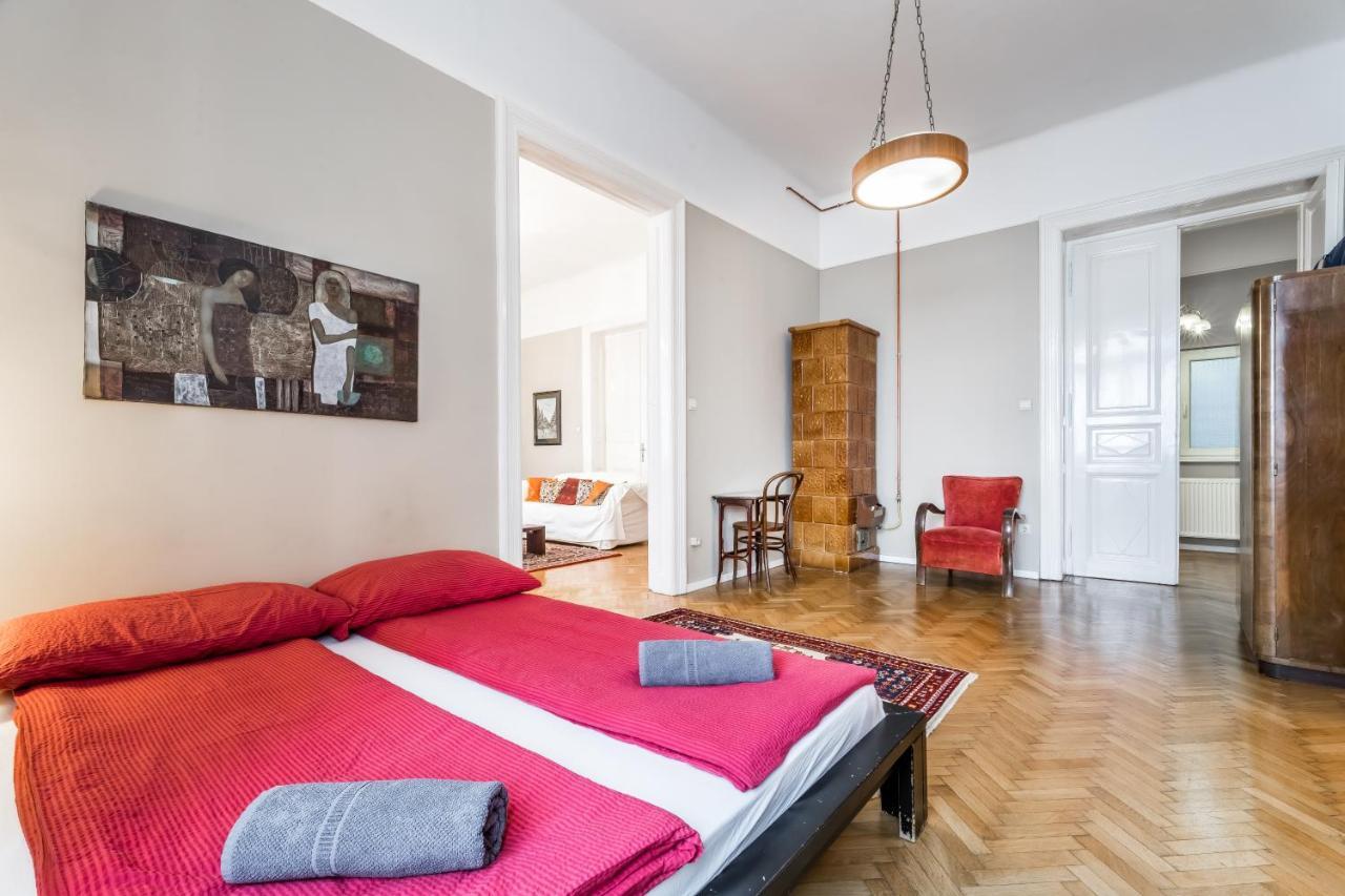 Berta - 4 Bedrooms, 3 Baths ブダペスト エクステリア 写真