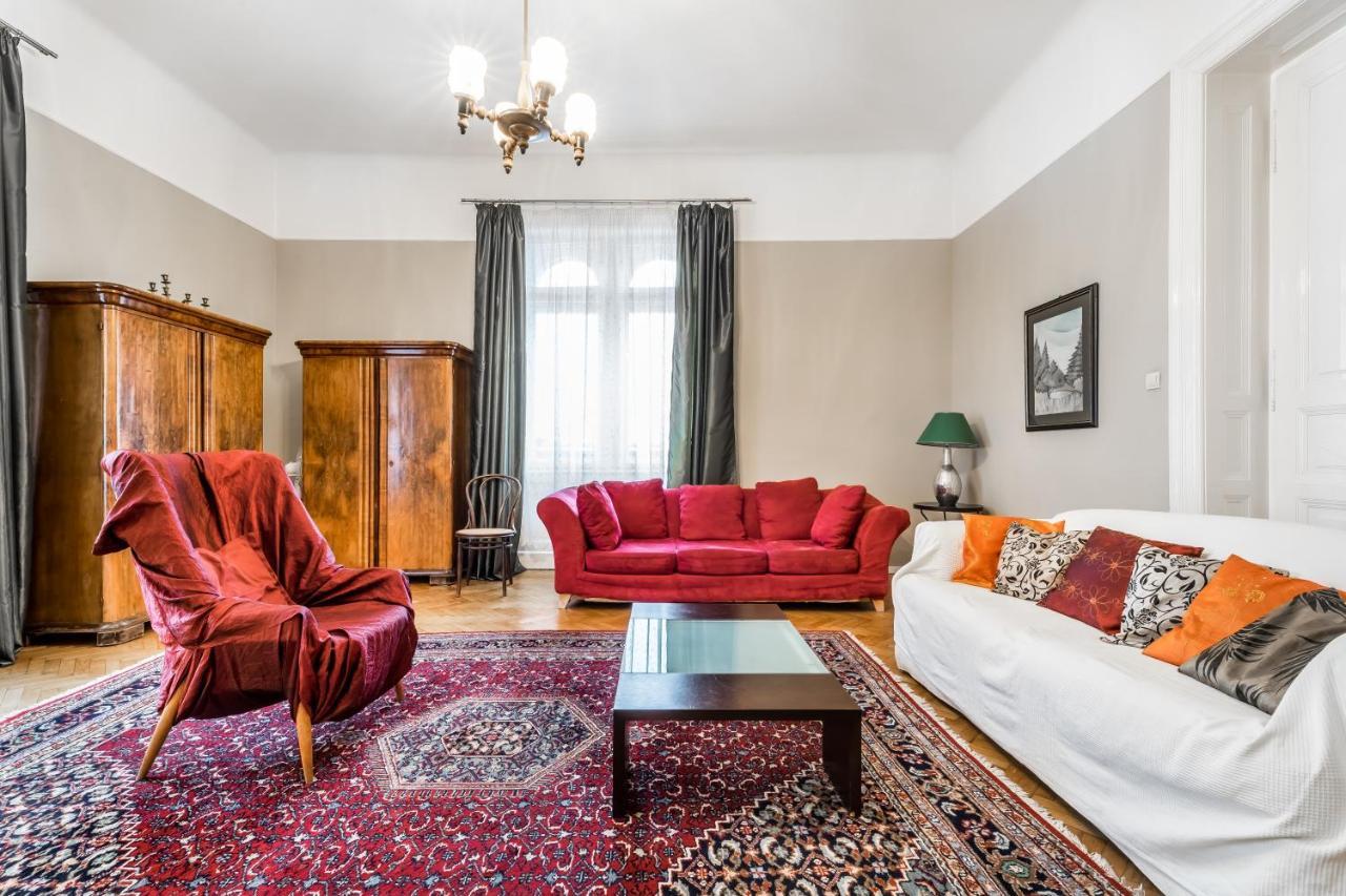 Berta - 4 Bedrooms, 3 Baths ブダペスト エクステリア 写真