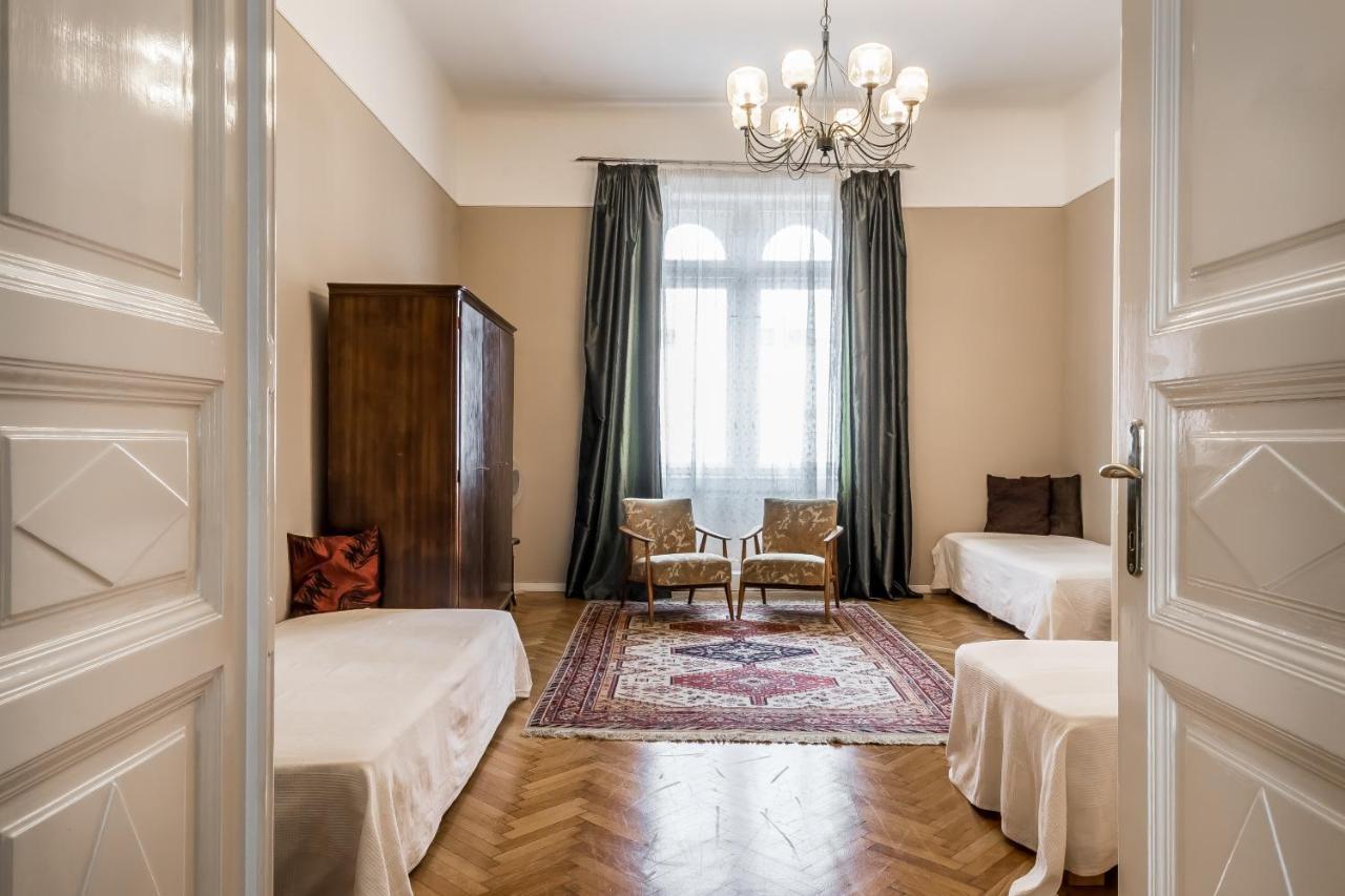 Berta - 4 Bedrooms, 3 Baths ブダペスト エクステリア 写真